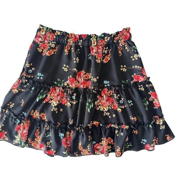 Nashalyly Tiered‎ Floral Skirt Women's M Black Red Lined Boho - Picture 2 of 5